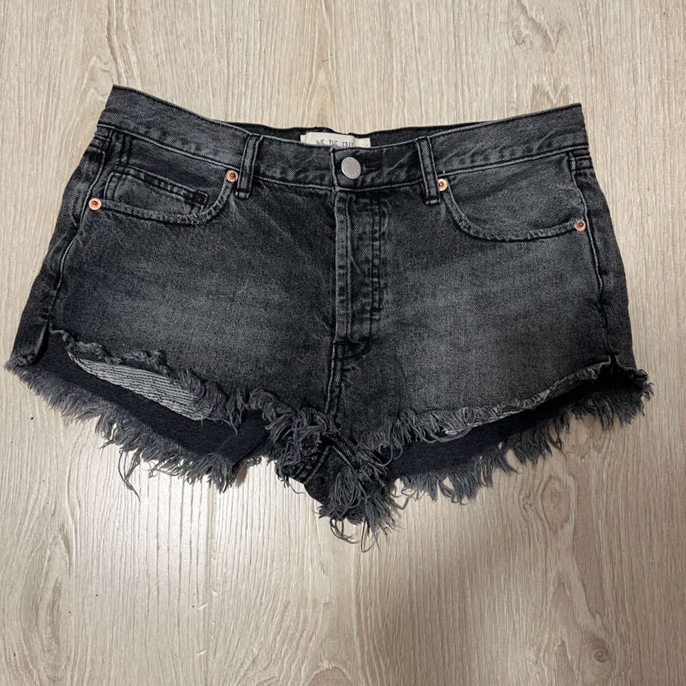 Free People Distressed Wash Denim Shorts 27